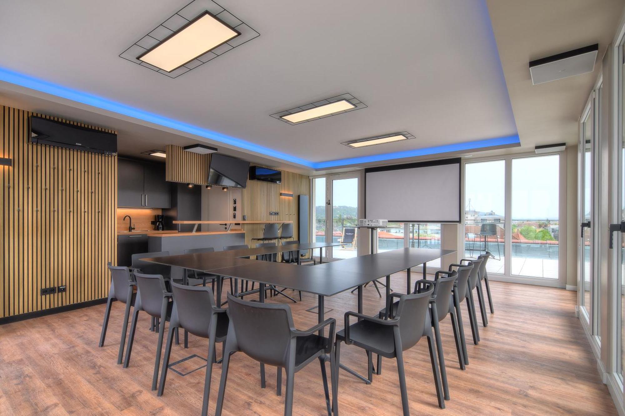 Oasis Appart - Wohnen In Dresden - Netflix - Tiefgarage - Dachterrasse Exterior photo